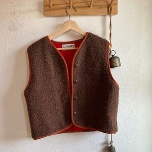 L’Envers LUCE Shepherd's Vest in Curly Alpaca
